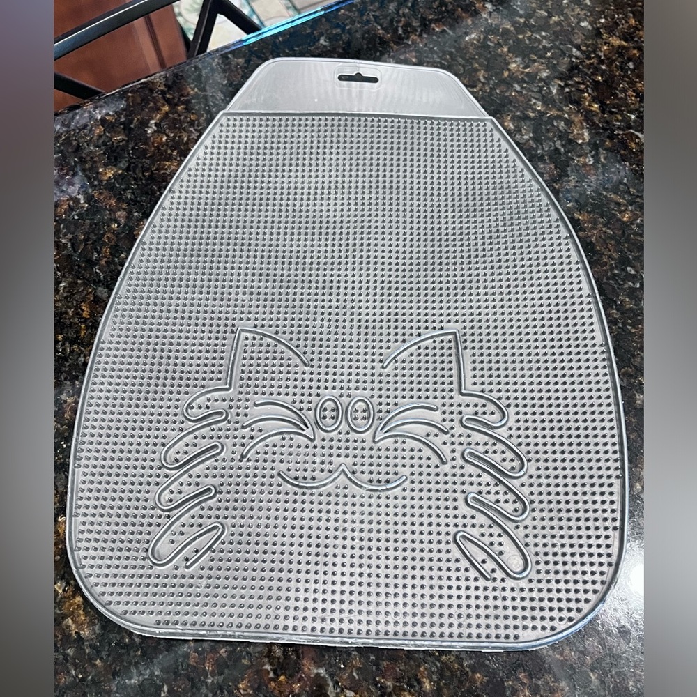 Van Ness Track-Less Cat Litter Mat - Picture 2 of 6